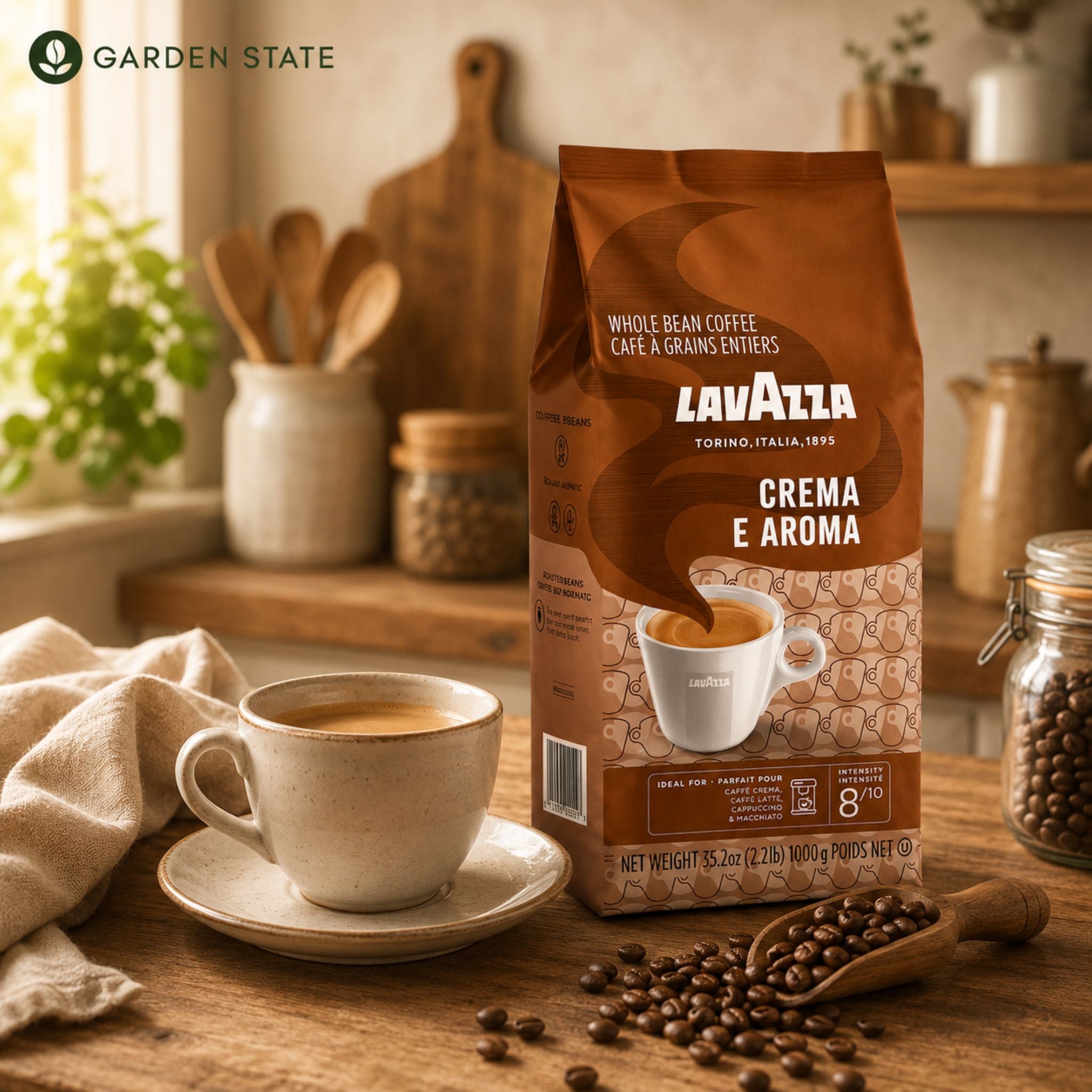 Lavazza Crema e Aroma whole coffee beans 1kg for offices, cafés, restaurants and hospitality businesses, medium roast Italian coffee with creamy body and chocolate notes