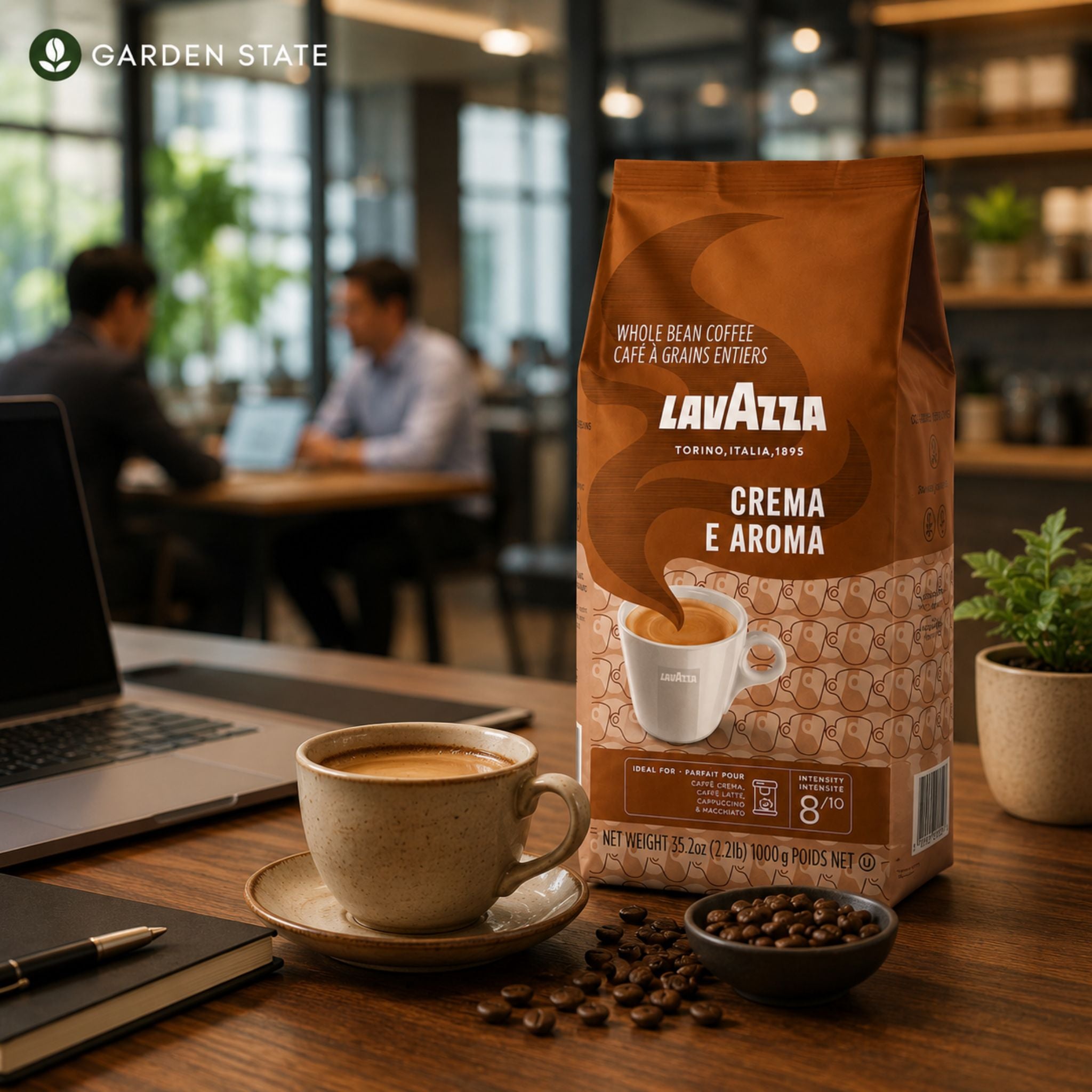 Lavazza Crema e Aroma whole coffee beans 1kg for offices, cafés, restaurants and hospitality businesses, medium roast Italian coffee with creamy body and chocolate notes