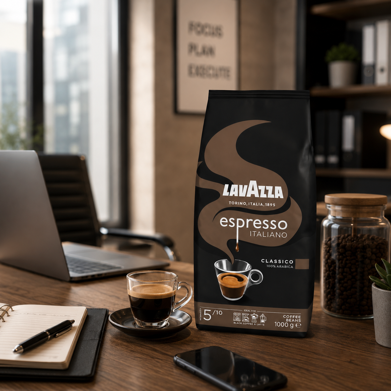 GardenState, Lavazza Espresso Italiano Classico 1kg – Light roast 100% Arabica coffee beans with floral and fruity notes. 