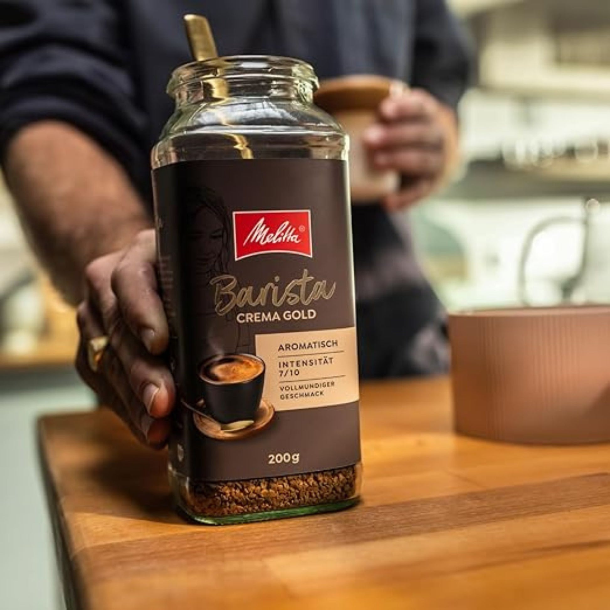 Melitta Barista Instant Crema Gold 200g premium instant coffee jar for office hospitality and maritime use in Singapore with smooth crema and quick preparation